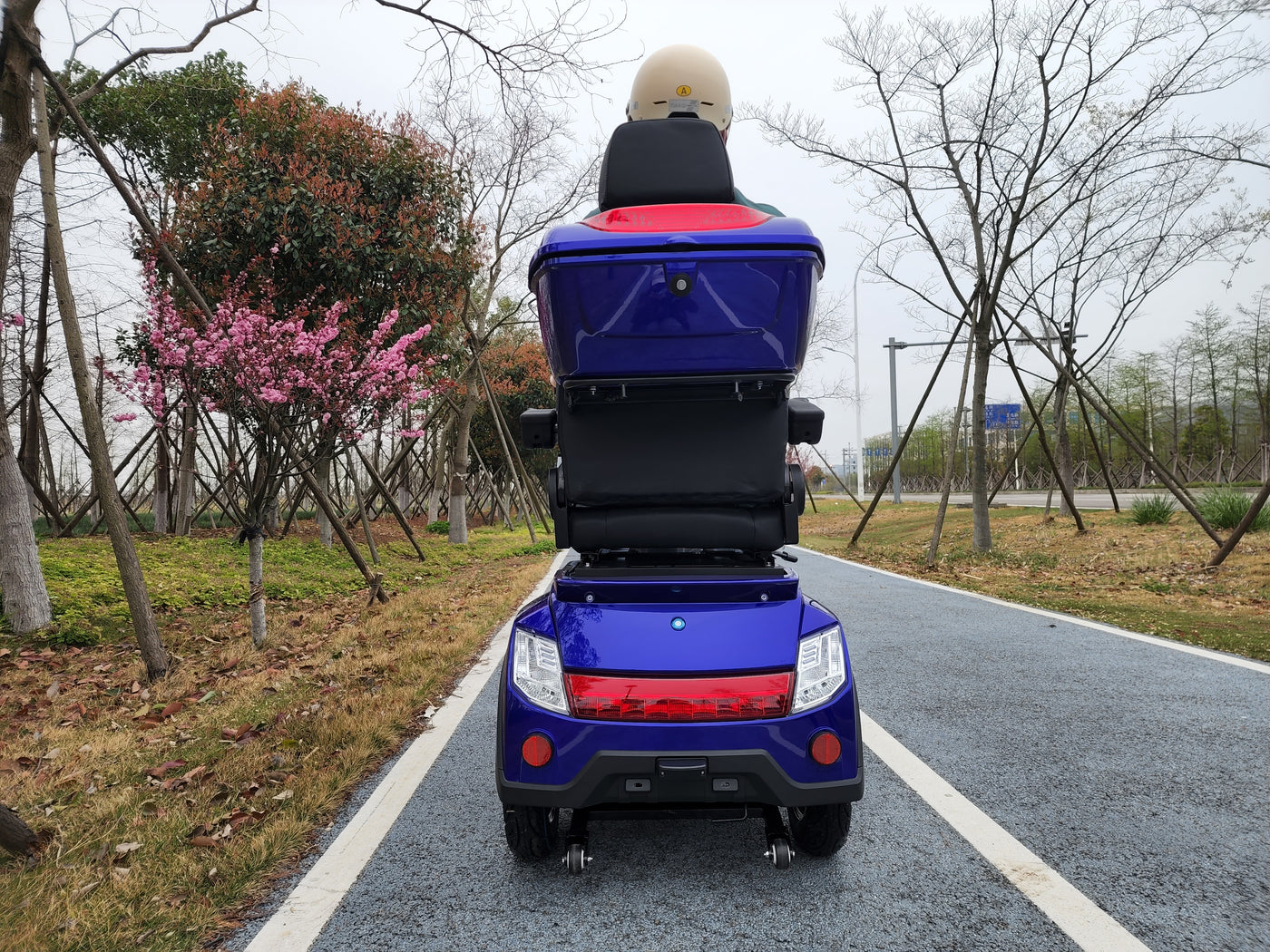 HeCare T408-3-4 Ranger 3 Electric 4 Wheel Electric Mobility Scooter With Enhanced Mobility, Safety and Comfort